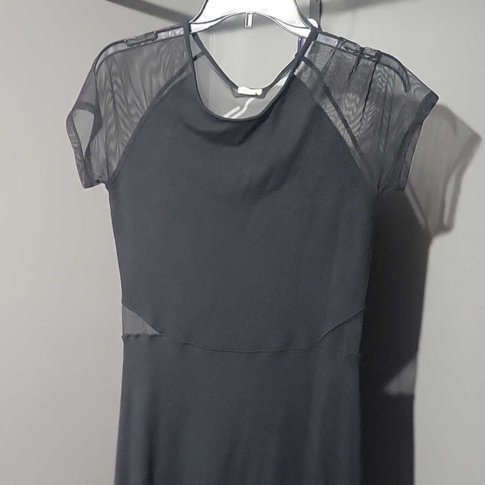 Black shoet dress